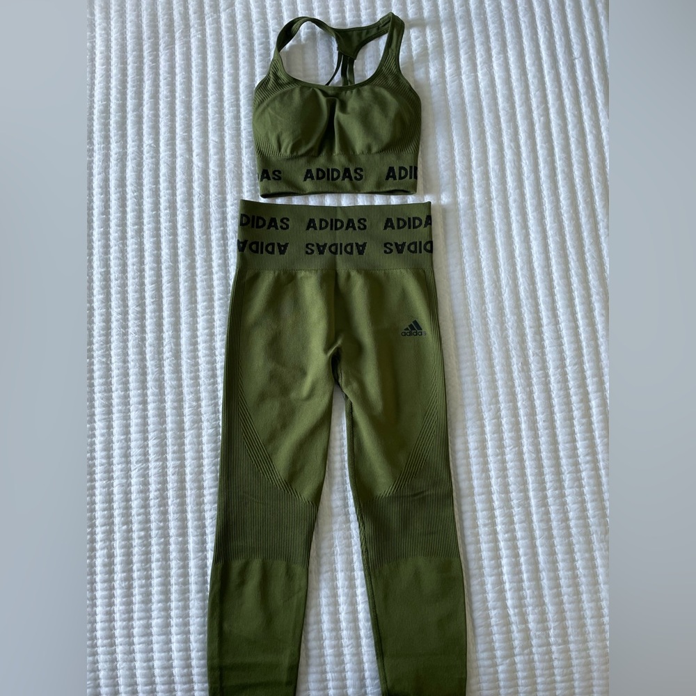 Adidas matching sports bra and leggings set
